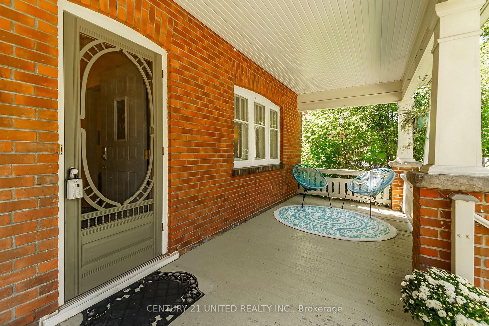 Listing Image 3