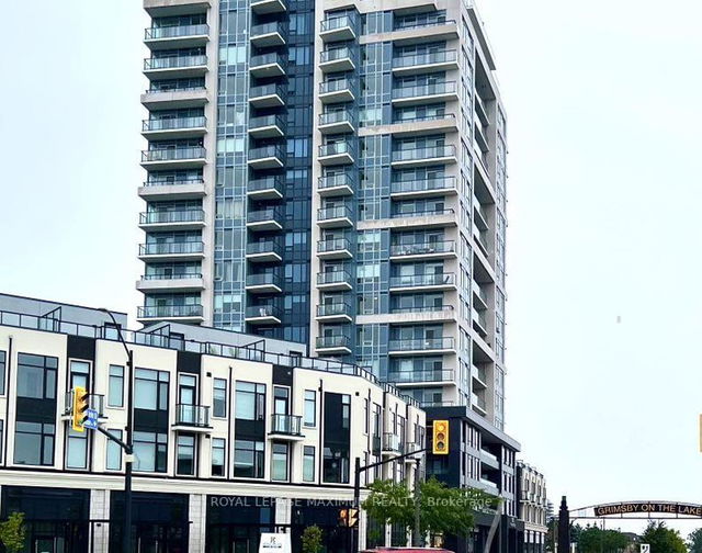 1208 - 385 Winston Road