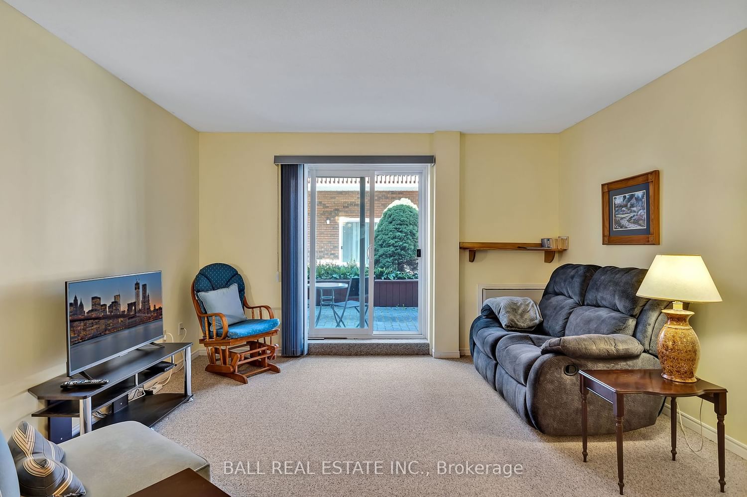 Listing Image 7