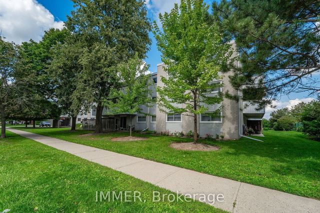 305 - 80 Breckenridge Drive