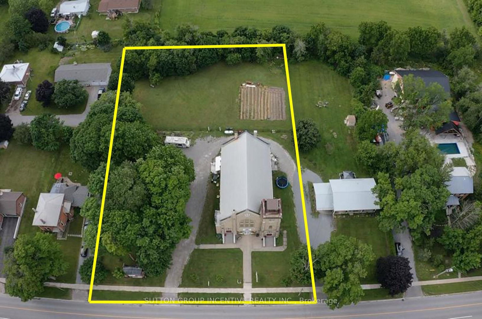 Listing Image 3