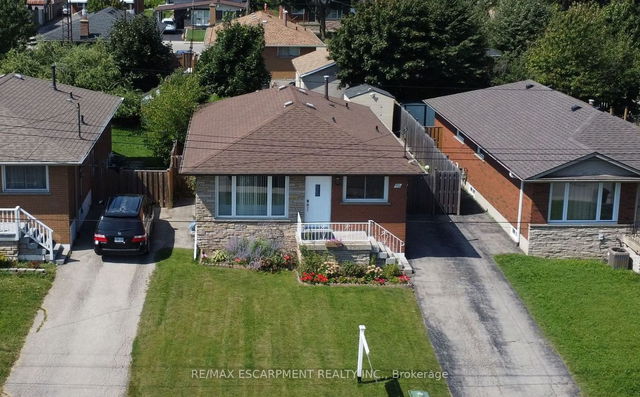 112 Greeningdon Drive