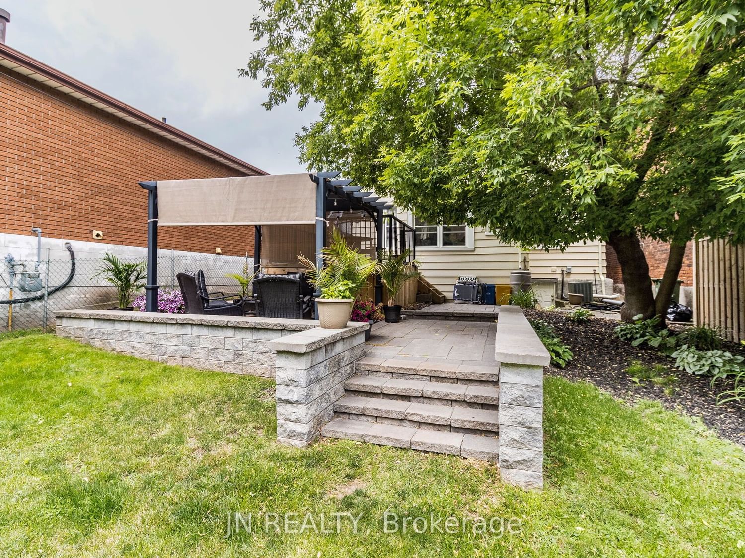 Listing Image 35