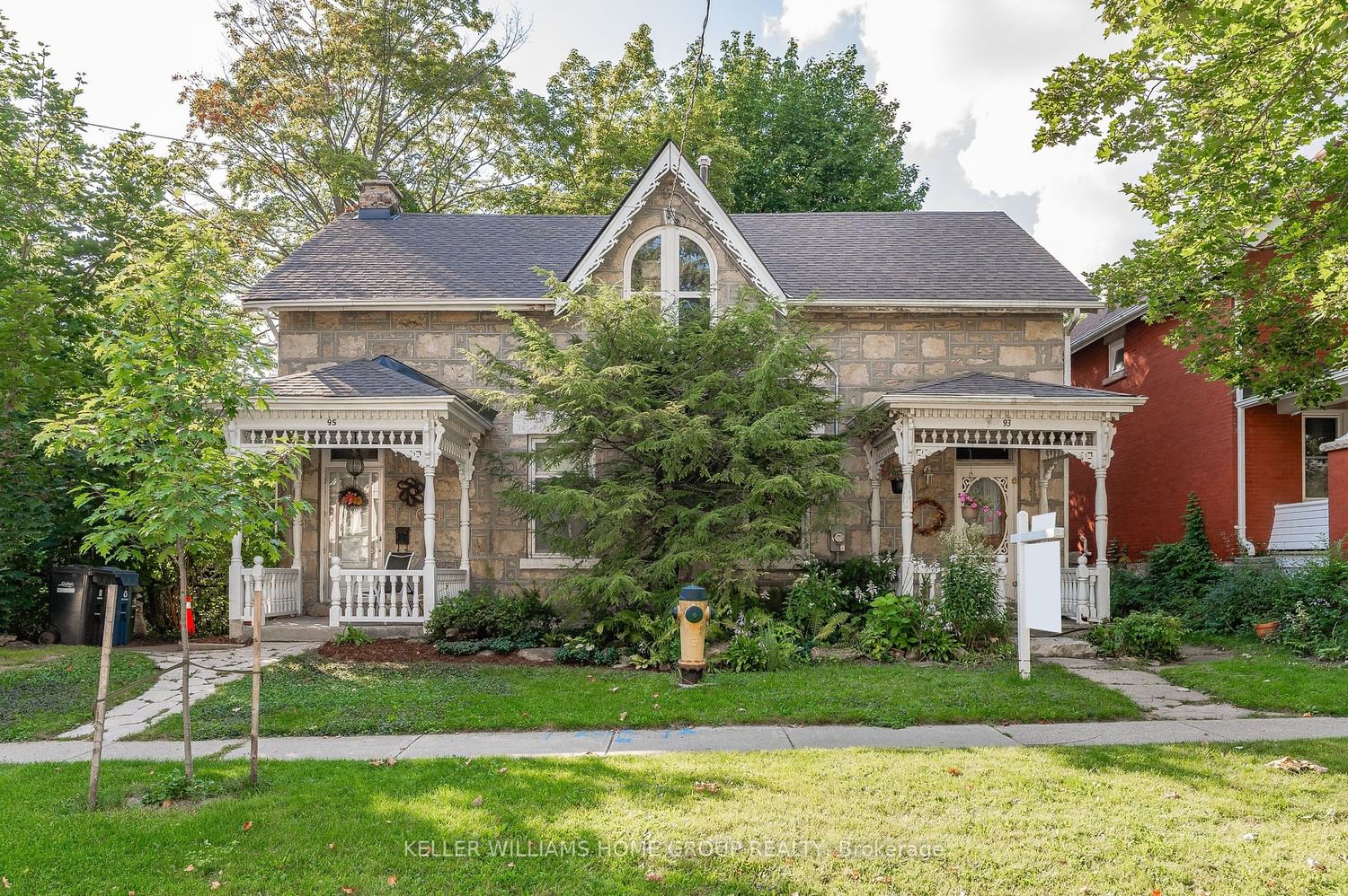 Listing Image 3