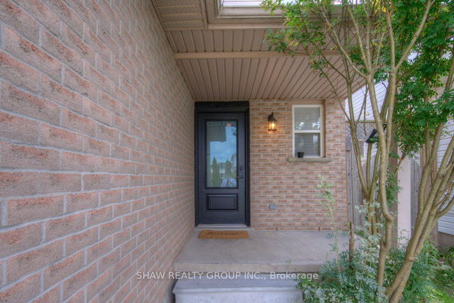 69 Westmeadow Drive