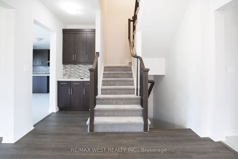 3602 Carolina Crt, Fort Erie, L0S 1N0 | Image 3