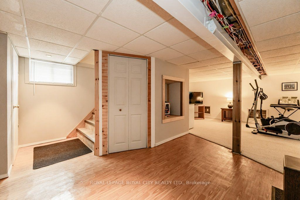 Listing Image 24