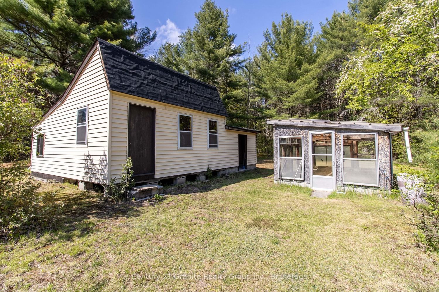 Listing Image 7