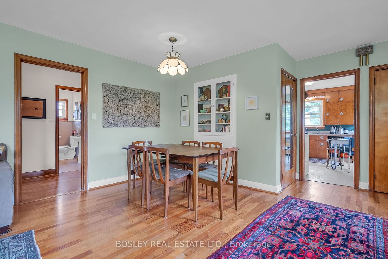 Listing Image 7