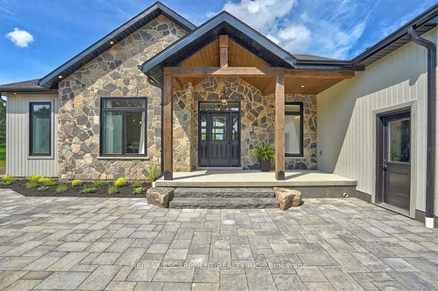 1080 CLYDE Road
