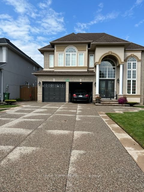 67 Holkham Avenue