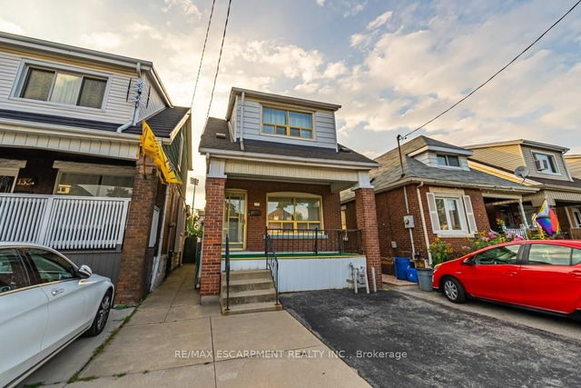 135 Connaught Avenue