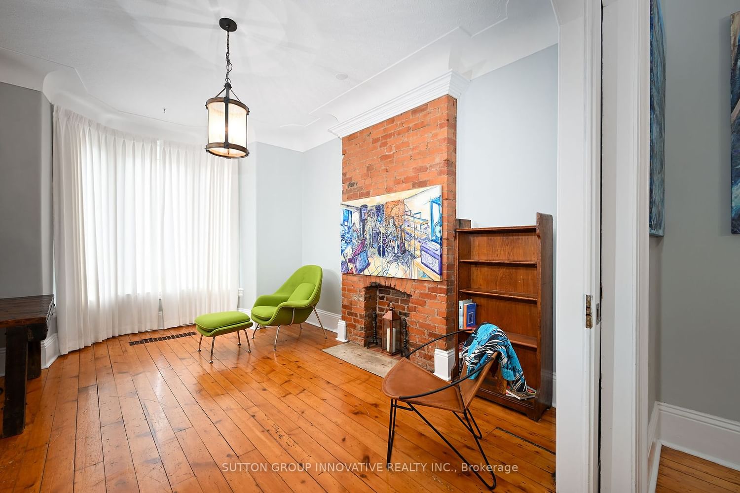 Listing Image 7