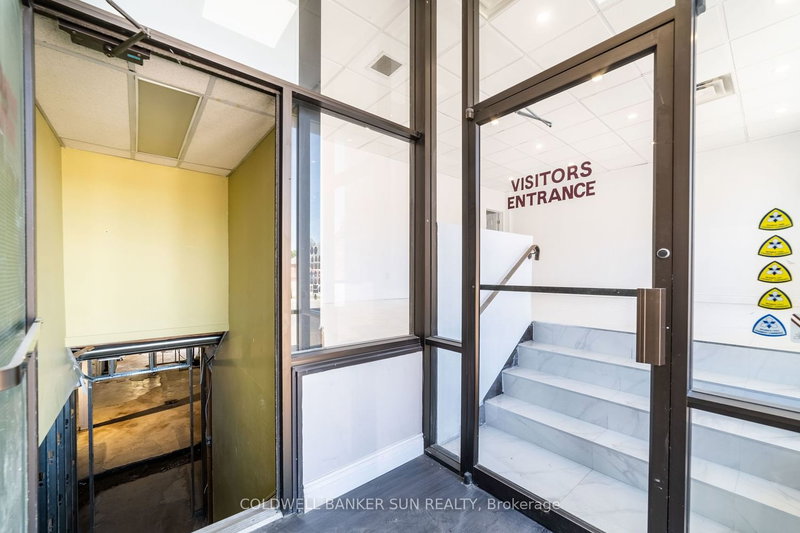 290 Dundas St, Woodstock, N4S 1B2 | Image 2