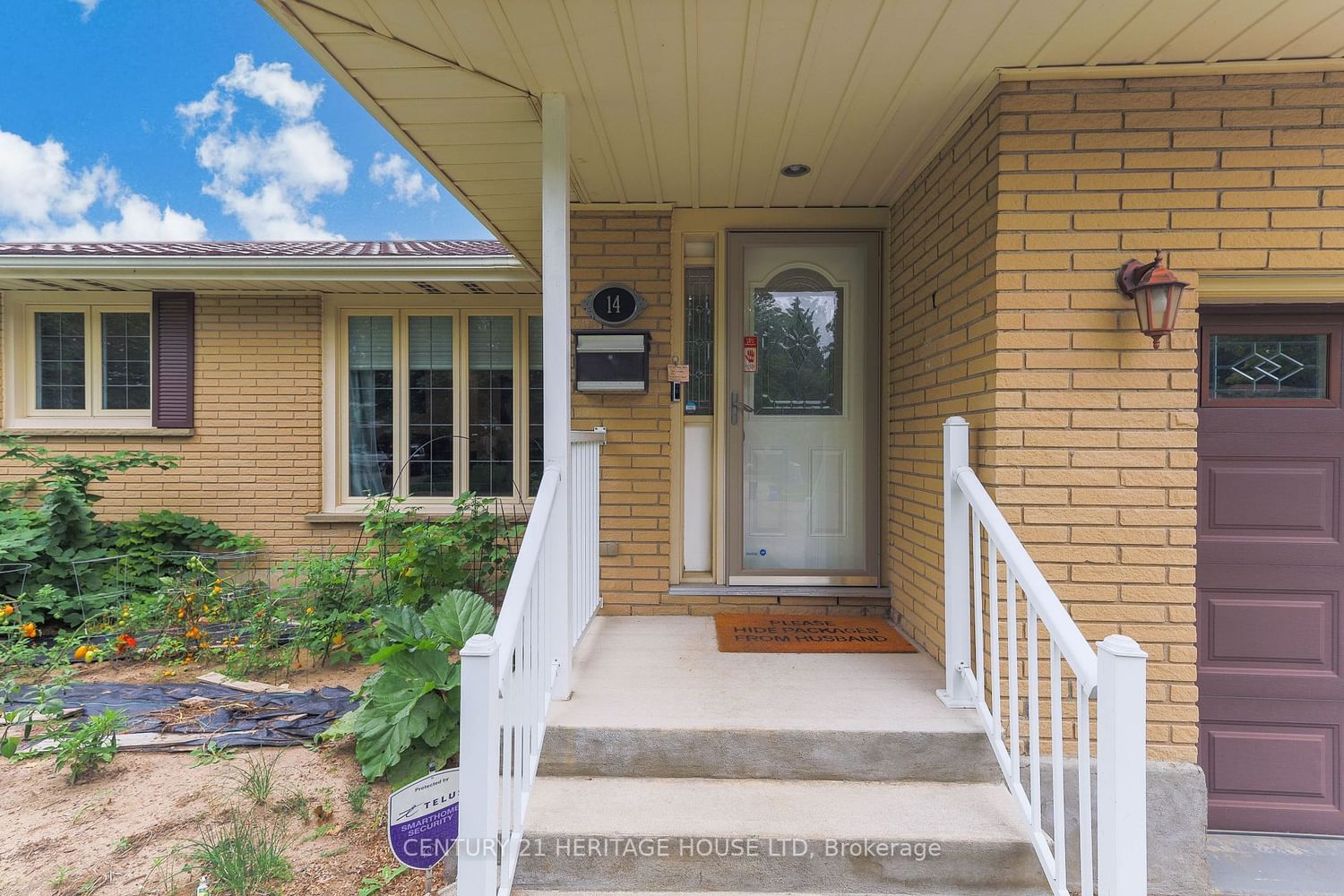 Listing Image 4