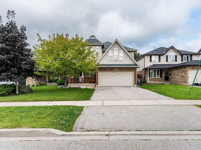 79 Clairfields Drive