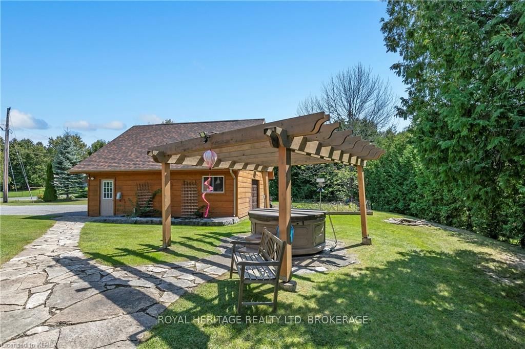 Listing Image 7