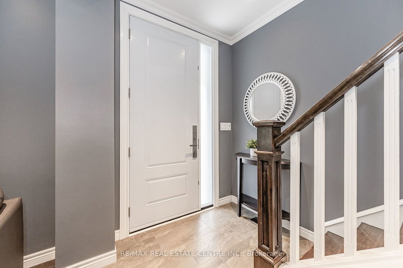 25 Orchard Hill, Hamilton, L8P 2V6 | Image 3