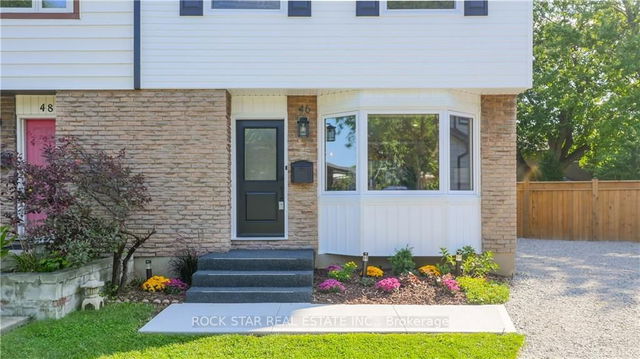 46 Lafayette Drive