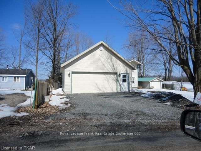 Listing Image 16