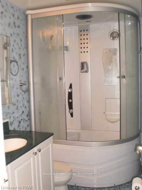 Listing Image 17