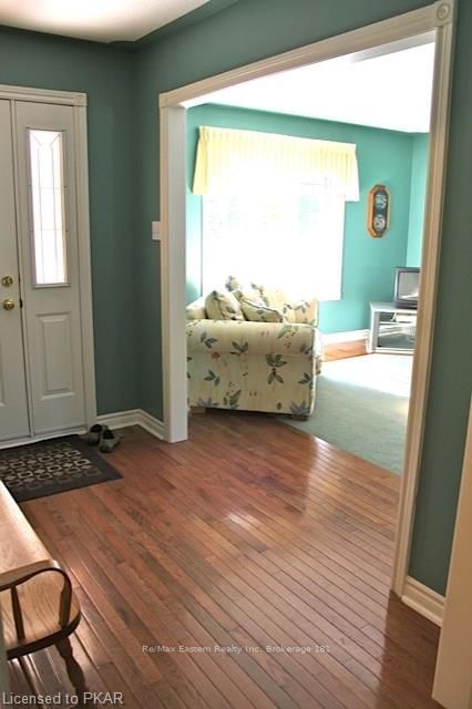 Listing Image 15