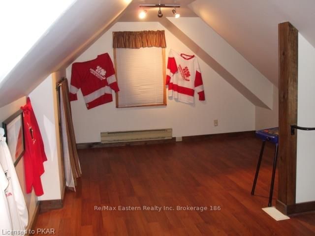 Listing Image 17