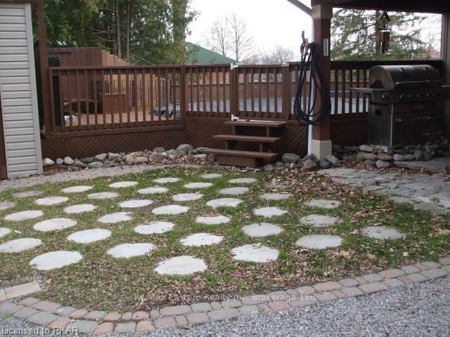Listing Image 6
