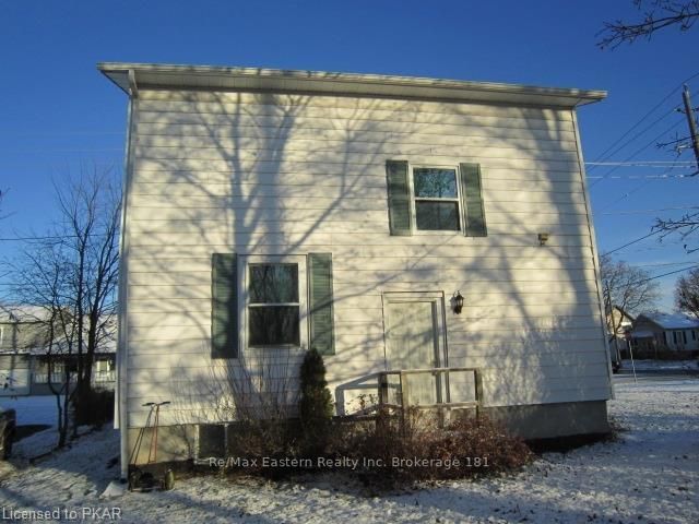 Listing Image 3