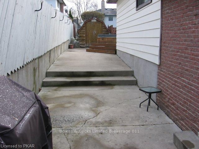 Listing Image 18