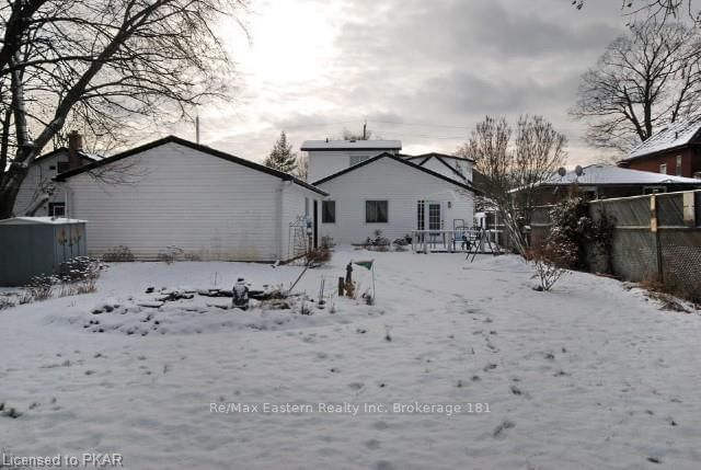 Listing Image 4