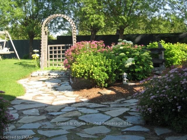 Listing Image 5