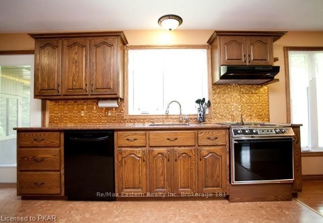 237 Maxwell Settlement Rd, Bancroft, K0L 1C0 | Image 2