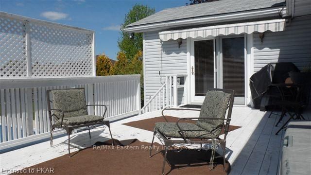 Listing Image 5