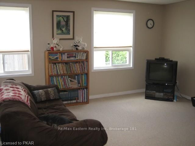 Listing Image 30