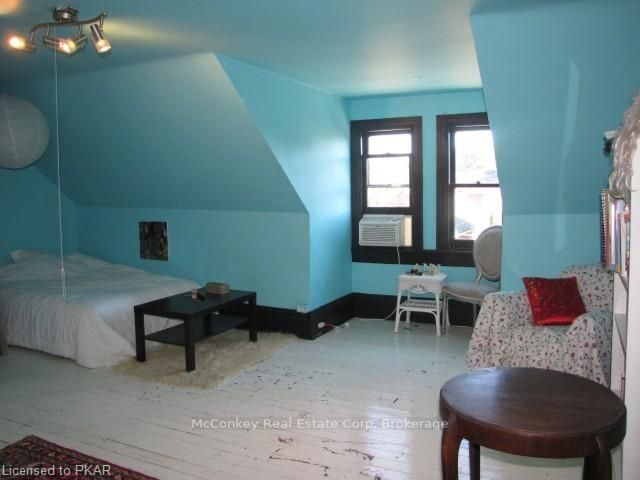 Listing Image 24