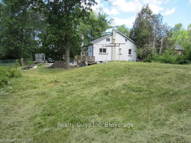 Listing Image 17