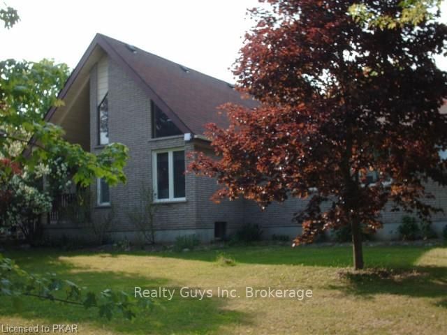Listing Image 3