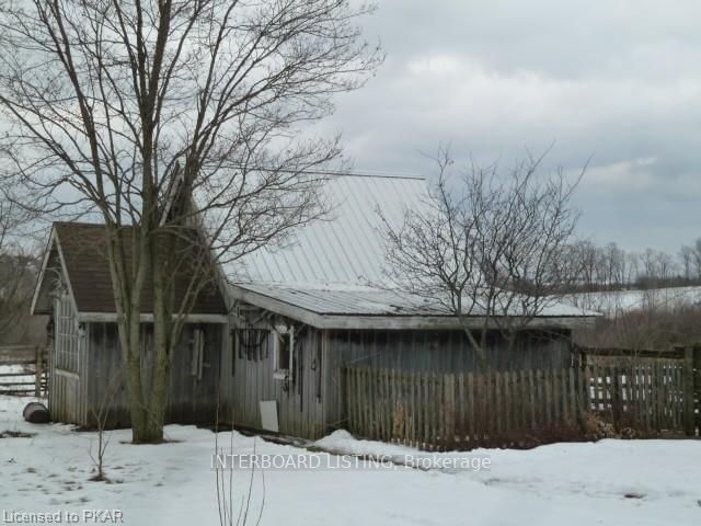 Listing Image 10