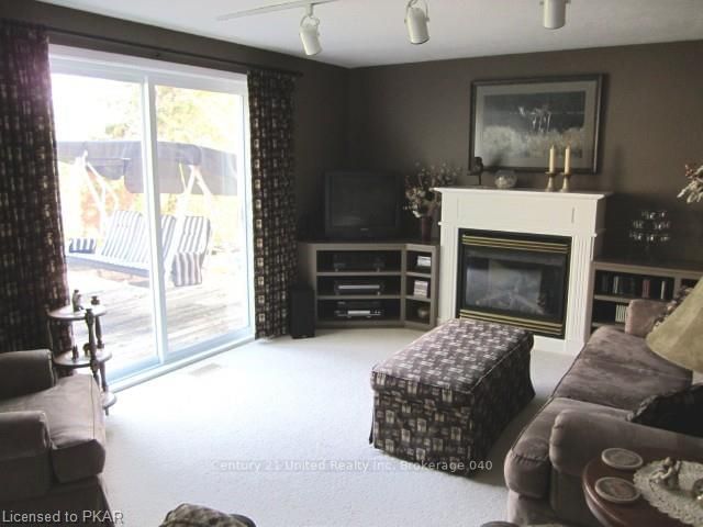 Listing Image 16