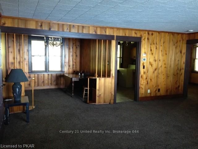 Listing Image 17