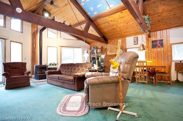 Listing Image 8