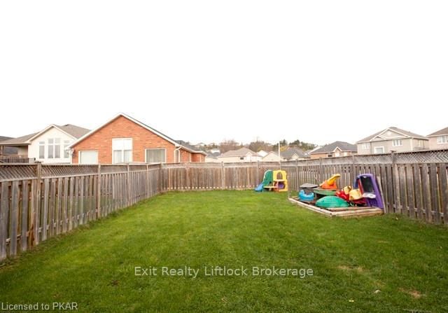 Listing Image 19