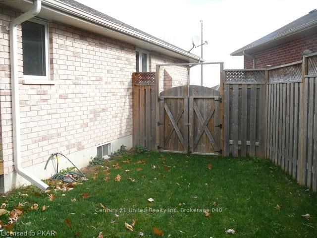 Listing Image 24