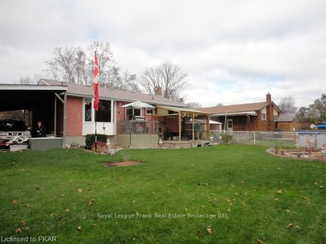 Listing Image 14