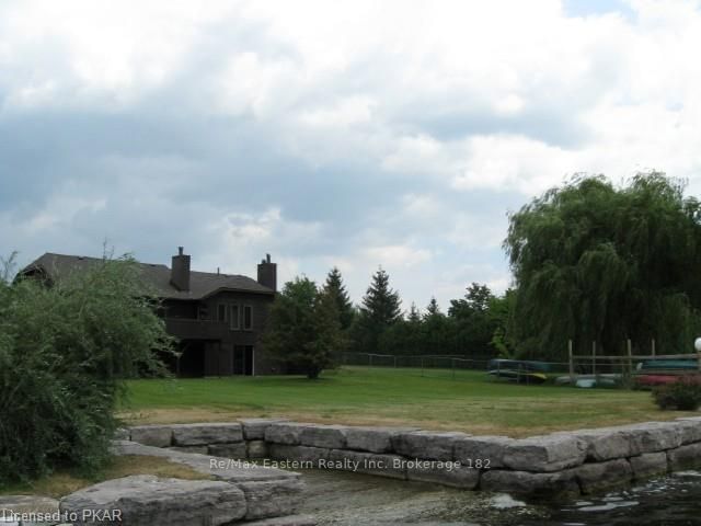 Listing Image 16