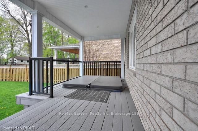 Listing Image 25