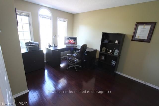 Listing Image 9