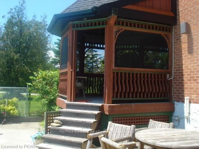 Listing Image 16