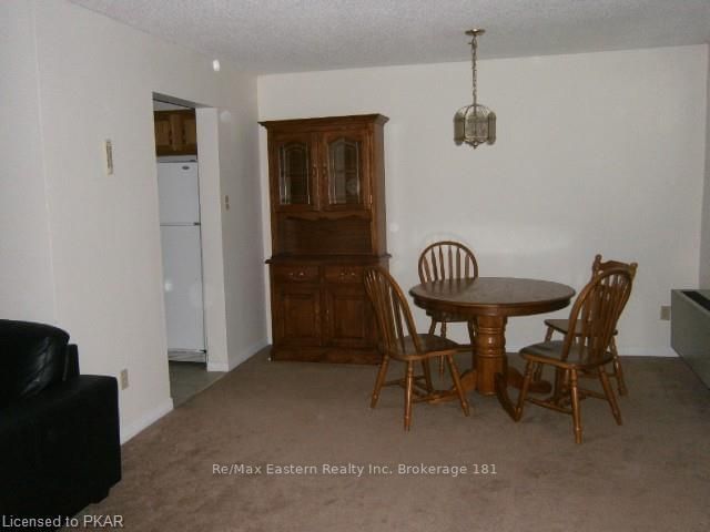 32 - 36 Champlain Cres, Peterborough, K9L 1T1 | Image 3